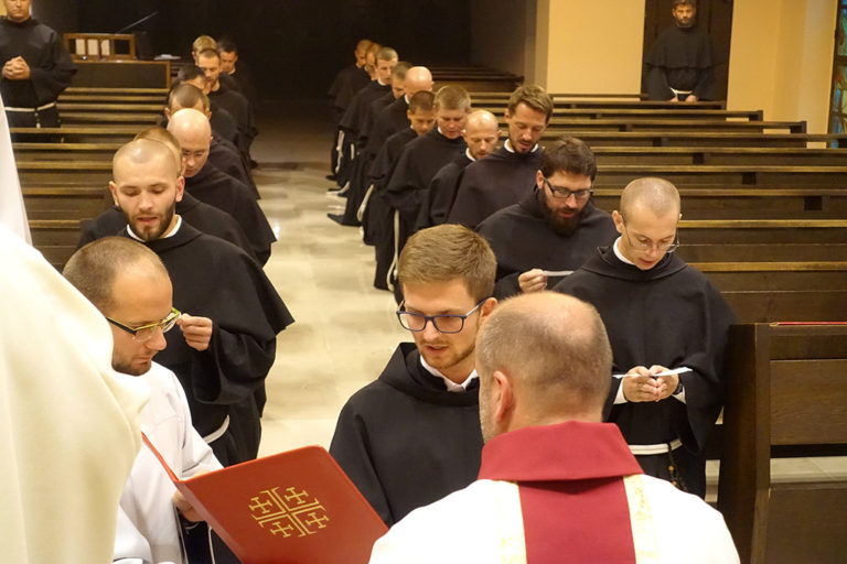Odnowienie ślubów zakonnych