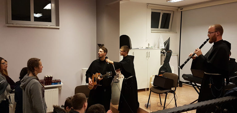 Wyjazdy zespołu Pokój i Dobro