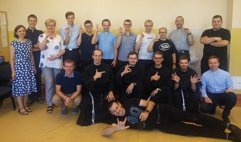 Kurs języka migowego